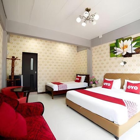 Oyo 465 Krung Kao Traveller Lodge Ayutthaya Bagian luar foto